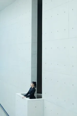 阚清子西装裙时尚写真图片_6