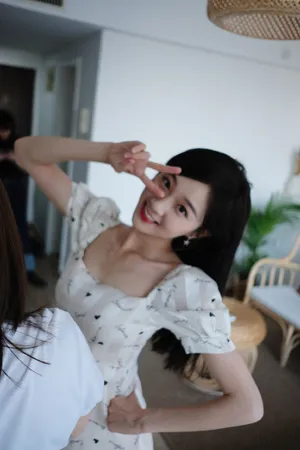 李子璇清秀甜美写真图片_5