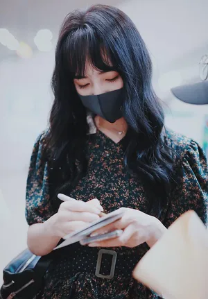 秦牛正威蛋糕裙复古甜美时尚机场照图片