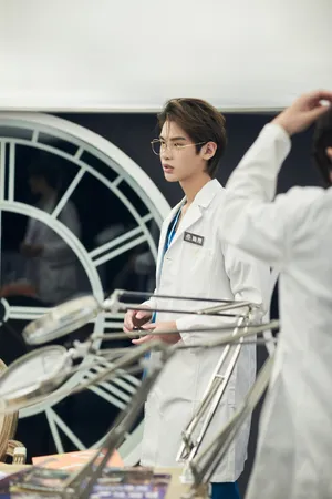 黄明昊《密室大逃脱2》第九期剧照图片