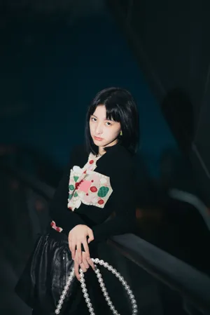 王悦伊灵动少女写真图片_6