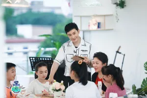 黄晓明《中餐厅第四季》第七期剧照图片_8