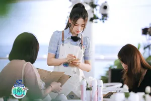 杨超越《中餐厅第四季》第八期剧照图片