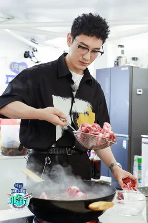 黄晓明《中餐厅第四季》第八期剧照图片