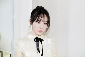 李墨之轻甜活动写真图片