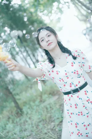 赵今麦清新温婉写真图片_5