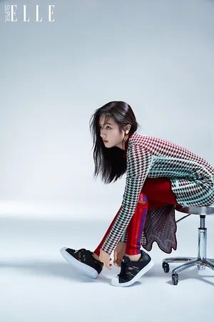 李兰迪活力运动装写真图片