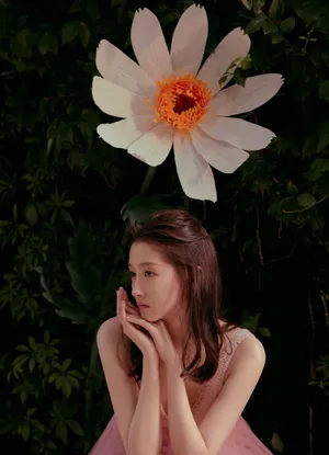 关晓彤花粉蛋糕裙写真图片_1