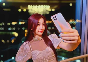 虞书欣粉色少女感造型图片_3