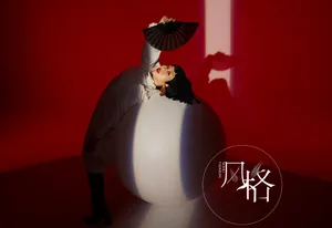 上官喜爱短发摩登大片性感写真_11