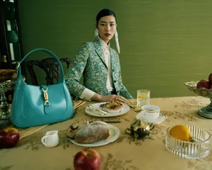 刘雯印花西装品牌代言写真图片_4