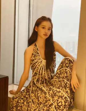 孙伊涵长裙性感写真图片_1