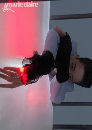 李斯丹妮亮片鱼尾裙造型写真图片_3