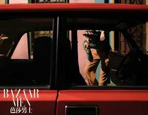 李现复古街头大片写真图片