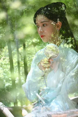 陈瑶《少女大人》片场花絮图片_3