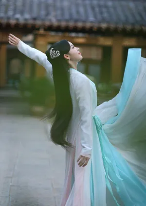 陈瑶《少女大人》片场花絮图片_5