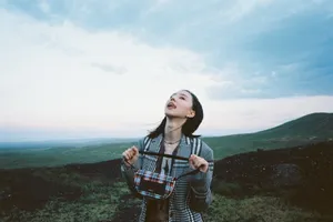 王悦伊格外套装性感写真图片_5