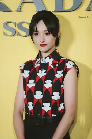 郑爽黑色百褶裙优雅写真图片_7