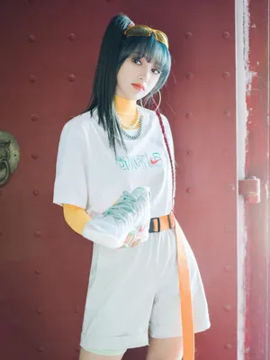 程潇高马尾性感甜酷写真图片