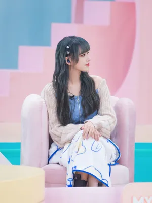 程潇俏丽甜美综艺剧照图片_2