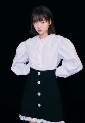 演员任敏气质性感写真图片_5