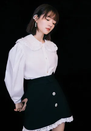 演员任敏气质性感写真图片_6