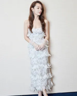 白冰吊带裙性感美艳写真图片_2