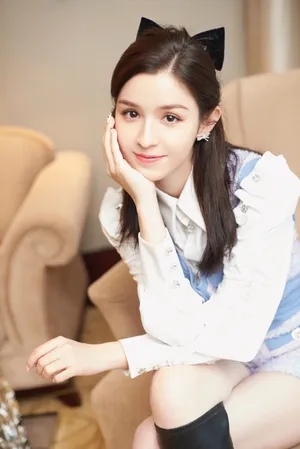 哈妮克孜甜美俏皮写真图片_5