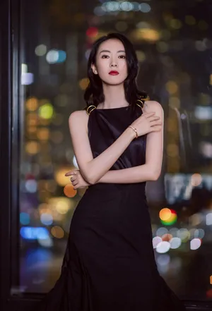 童瑶黑色长裙优雅写真图片_6