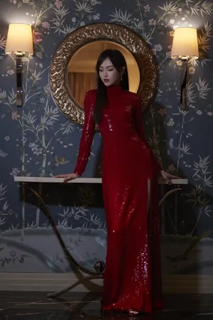 唐嫣高叉红裙性感写真图片