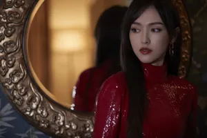 唐嫣高叉红裙性感写真图片_4