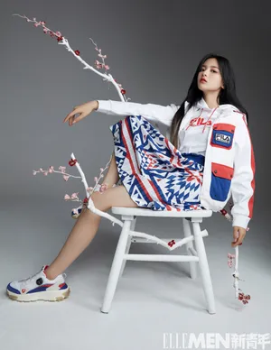 杨超越时尚杂志写真图片_3