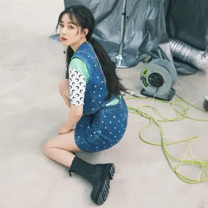 阚清子牛仔裙性感甜美写真图片_6