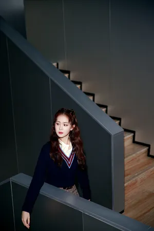 徐紫茵清新学院风写真图片