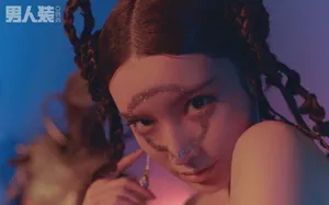 戴燕妮暗黑系性感写真图片_2
