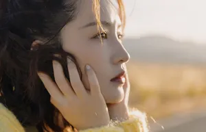 李沁风格多变国庆出游俏皮美照图片_7