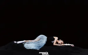 张月时尚妩媚黑白写真图片_5