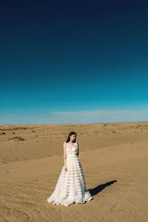 傅菁透视蛋糕裙性感图片写真_1
