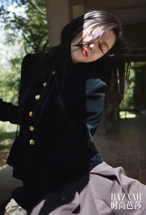 杨子姗南京复古大片时尚写真_1