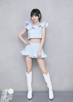 硬糖少女303赵粤清新甜美写真_2