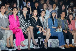 杜若溪黑色皮衣酷飒时尚图片_7