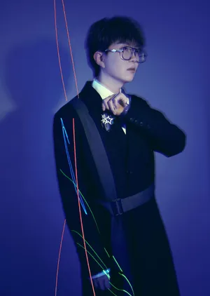 毛不易帅气时尚写真图片_7