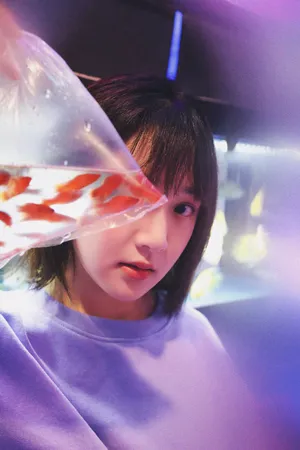 凌美仕紫色唯美浪漫写真图片