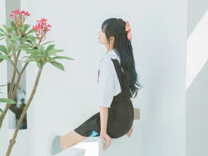 程潇甜美俏皮居家写真图片_7