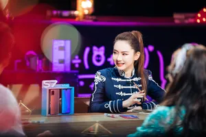 戚薇《心动的信号》酷飒剧照图片