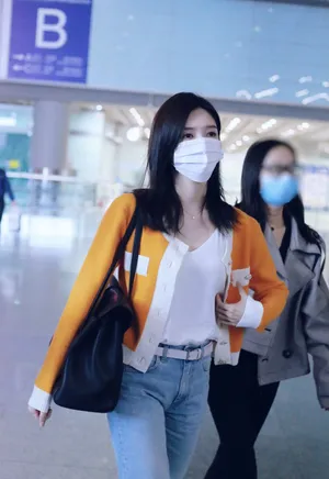 江疏影早秋机场私服照图片_4