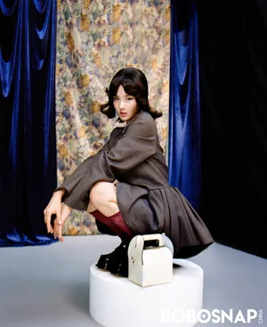 宋祖儿复古蜂窝头造型写真图片_5
