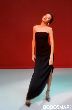 宋祖儿复古蜂窝头造型写真图片_11