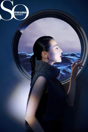 迪丽热巴光影舞动大片写真图片_6