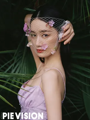 郭晓婷花瓣面纱性感写真图片_1